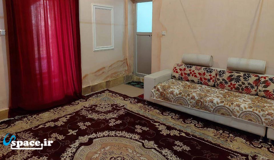 نمای داخلی اتاق ناردون اقامتگاه بوم گردی عمارت انارستون - فردوس - باغشهر اسلامیه